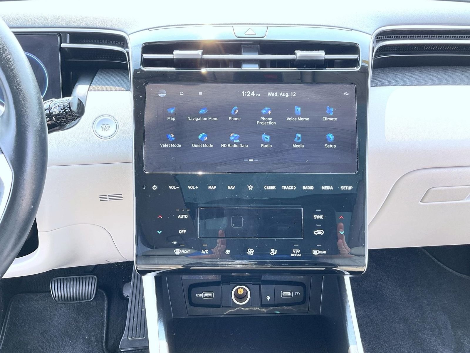 Used 2022 Gray Hyundai Limited image 13