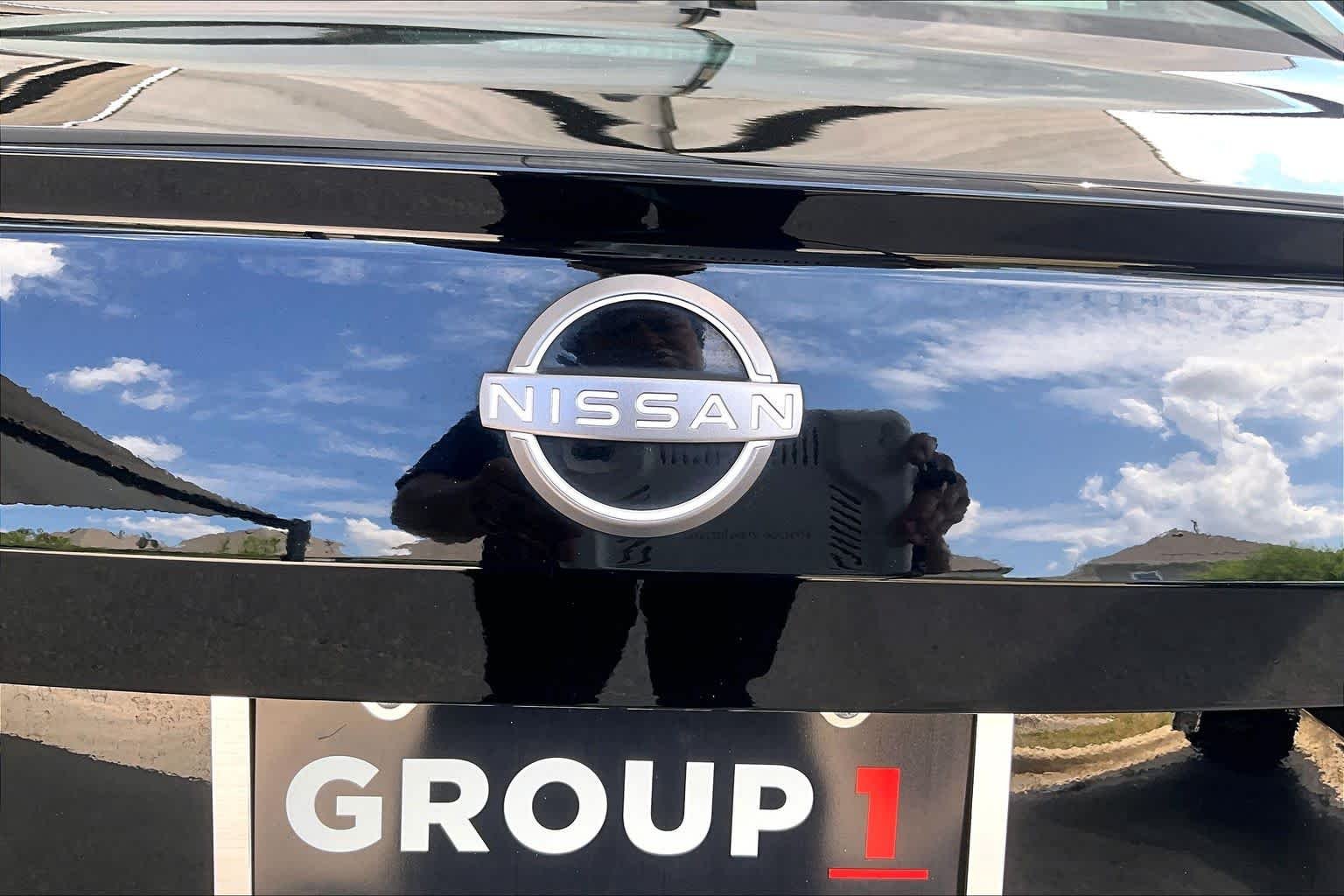 Certified Used 2025 Super Black Nissan SV image 30