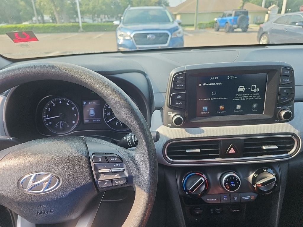 2021 Hyundai Kona SE - Photo 9