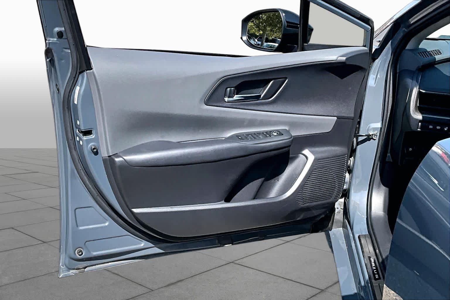Used 2024 Guardian Gray Toyota XLE image 21