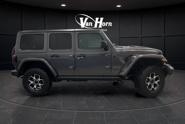 Used 2021 Crystal Metallic Jeep Unlimited Rubicon image 2