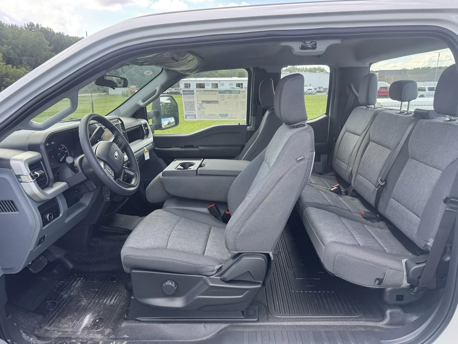 New 2026 Oxford White Ford XL image 11