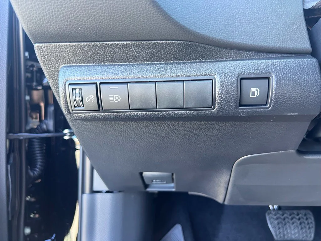 New 2027  Toyota LE image 24