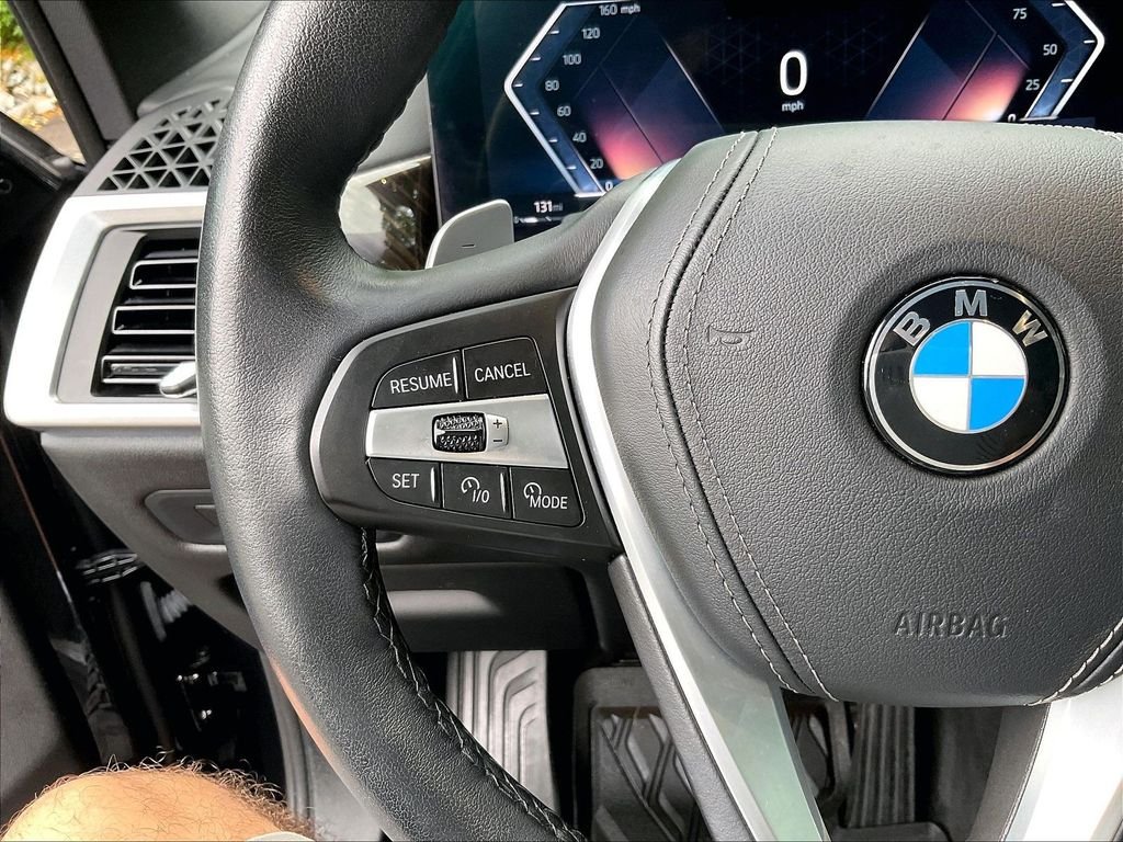 Used 2024 Black BMW xDrive40i image 23