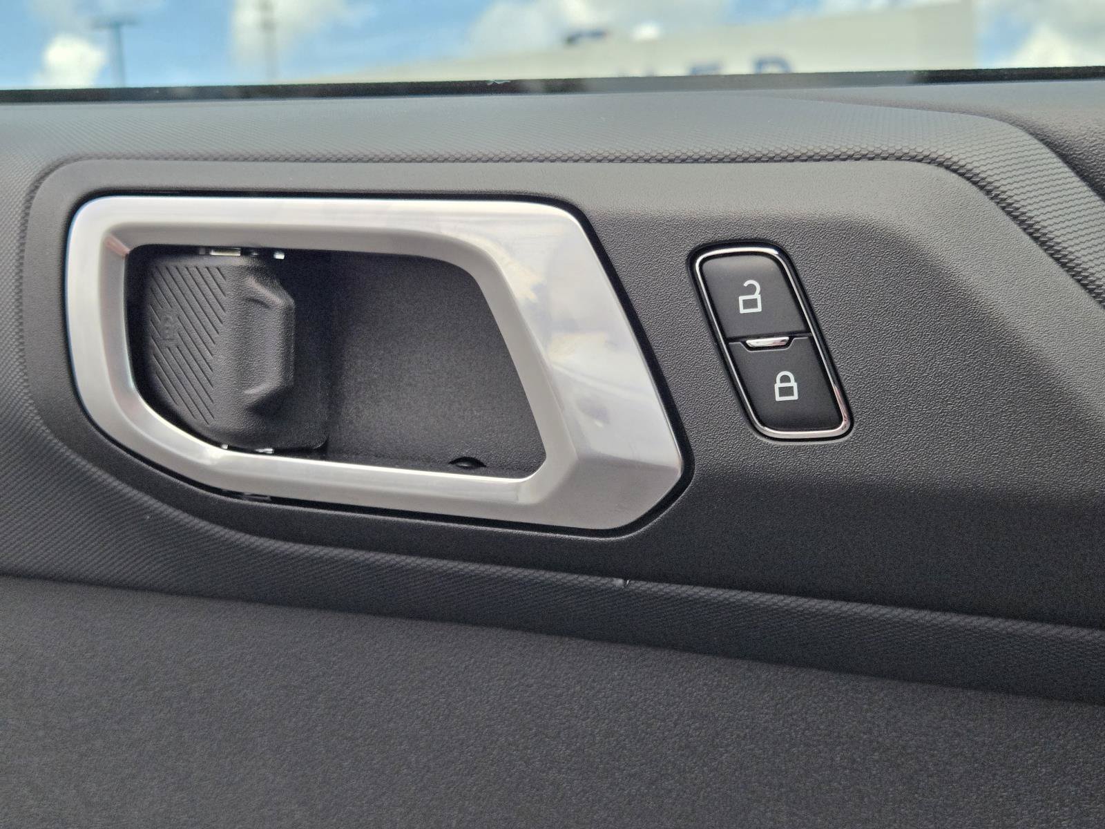 New 2026 Oxford White FORD Big Bend® image 21