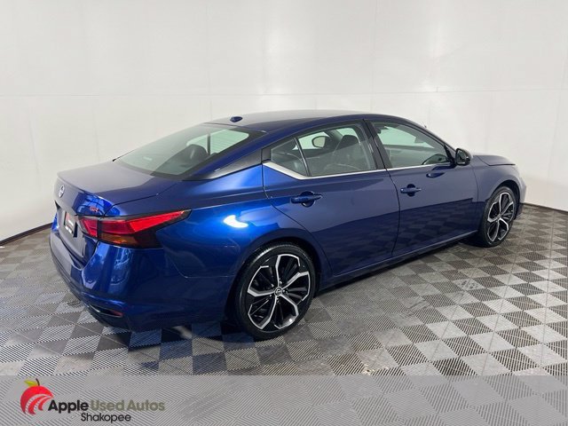 Used 2024 Blue Nissan 2.5 SR image 7