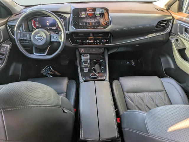 Certified Used 2023 Gray Nissan Platinum image 13