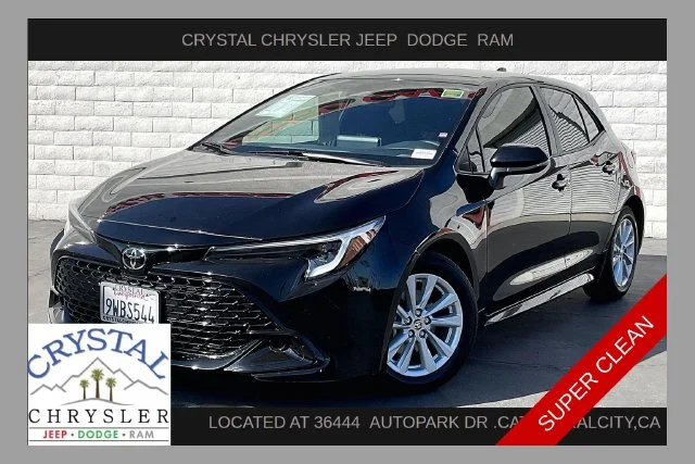 2025 Toyota Corolla Hatchback SE