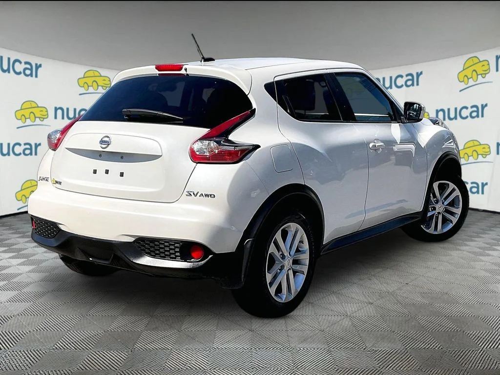 Used 2016 White Nissan SV image 6