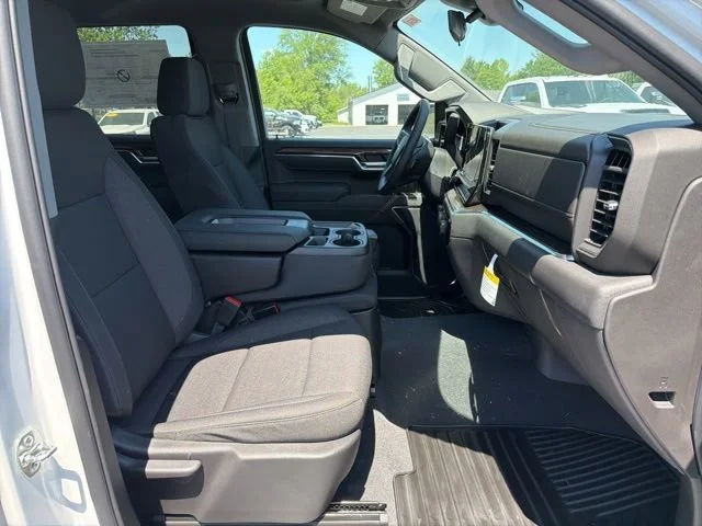 New 2026 Summit White Chevrolet LT (2FL) image 17