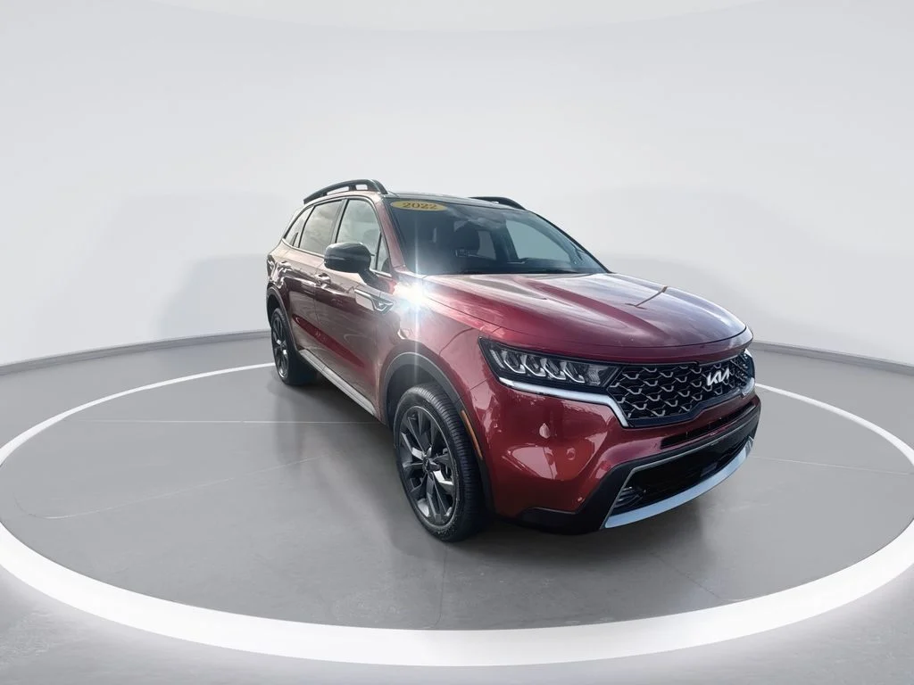 Used 2022 Red Kia X-Line EX image 2