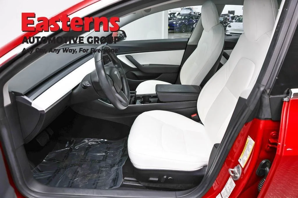 Used 2018 Red Tesla Long Range image 16
