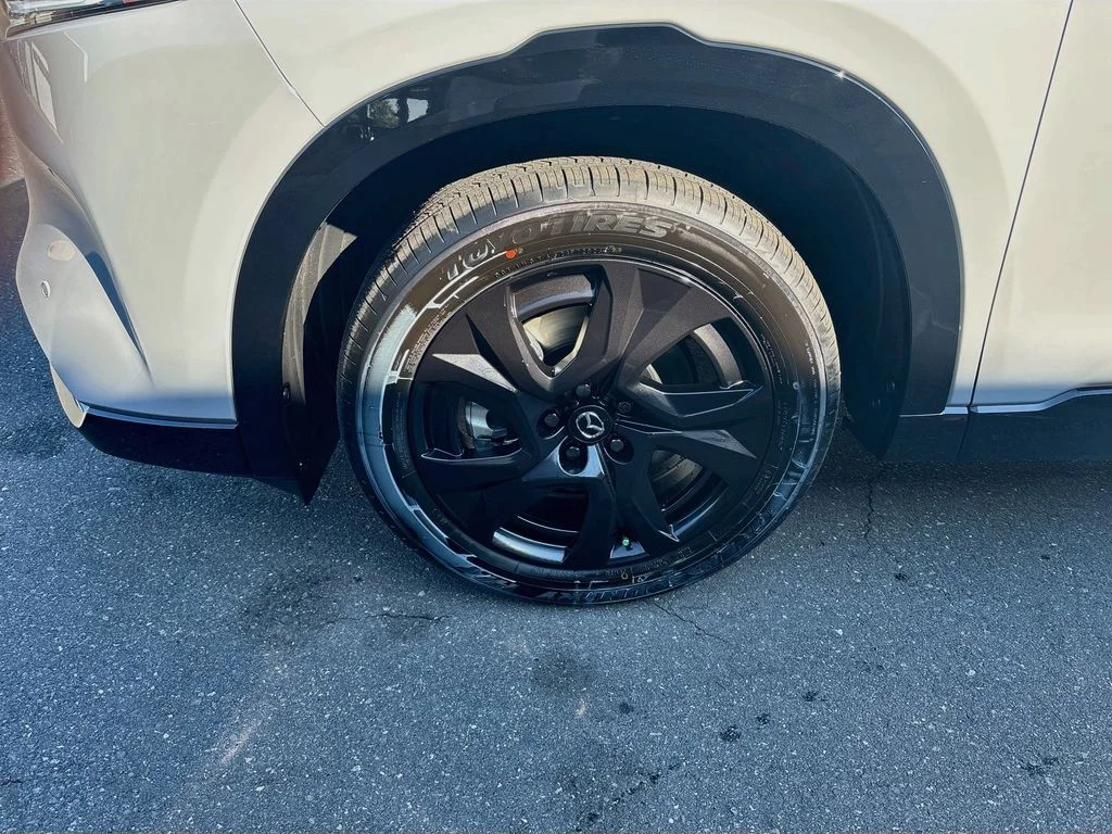 New 2026 Aero Gray Metallic Mazda 2.5 S Premium Plus AWD image 35