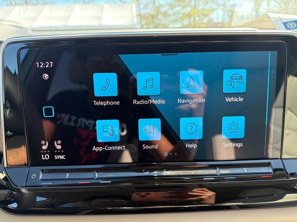 New 2026  Volkswagen SE w/Technology image 20
