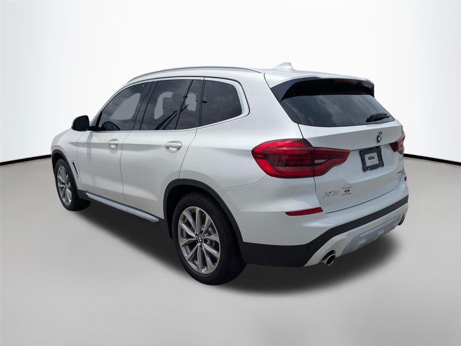 Used 2019 Mineral White Metallic BMW xDrive30i image 7