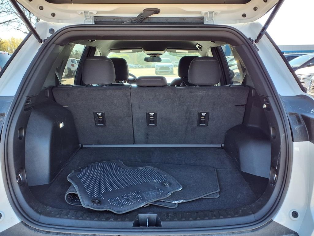 2025 Chevrolet Equinox LT - Photo 10