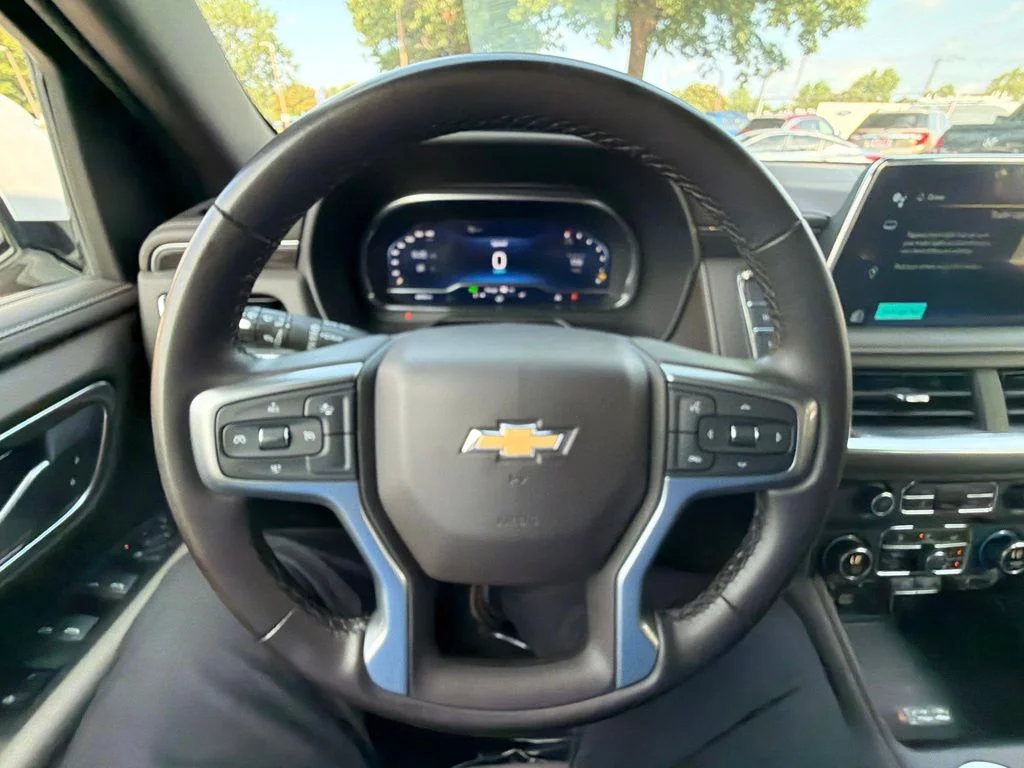 Used 2024 White Chevrolet LT image 31