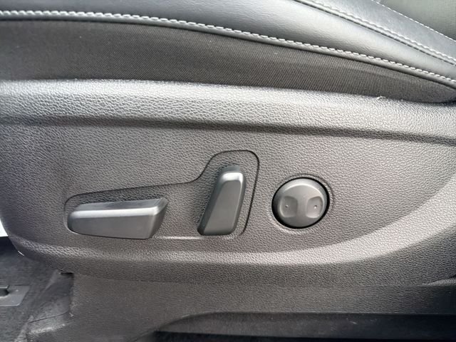 Used 2024 Silver Kia S image 14