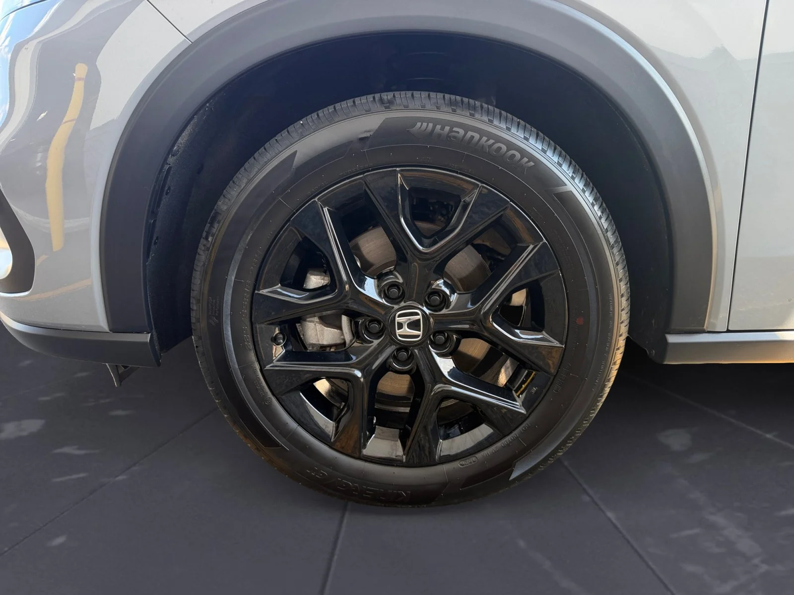 Certified Used 2025 Urban Gray Pearl Honda Sport image 40