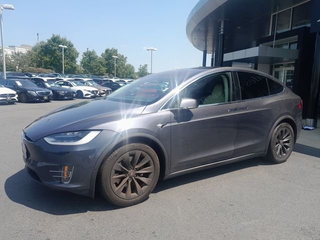 Used 2019 Solid Black Tesla P100D image 18