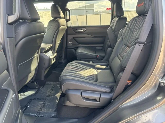 2026 Nissan Armada PRO-4X - Photo 29