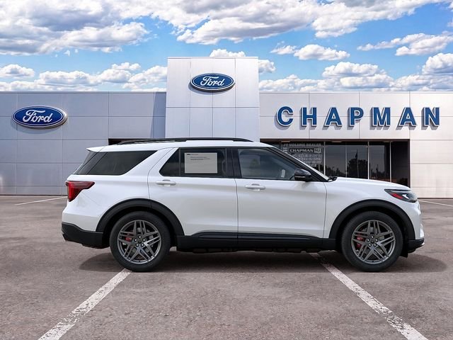 New 2027 Star White Metallic Tri-Coat Ford ST image 8