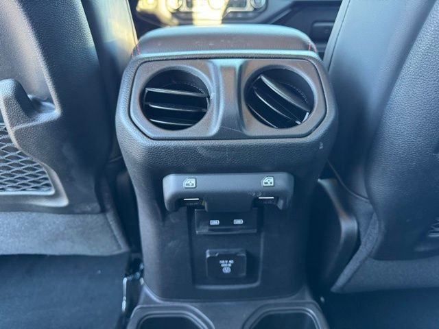 New 2026 Hydro Blue Pearl-Coat Exterior Paint Jeep Rubicon X image 19