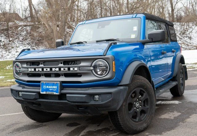2023 Ford Bronco Big Bend 4WD 4-door's photo
