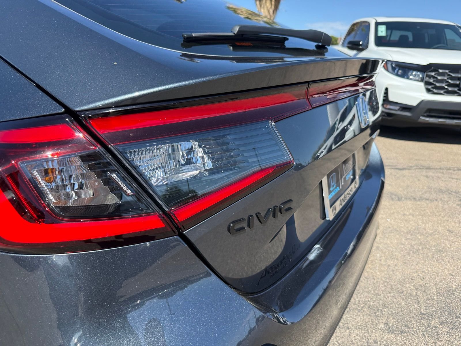 2026 Honda Civic Hatchback Sport Touring - Photo 8