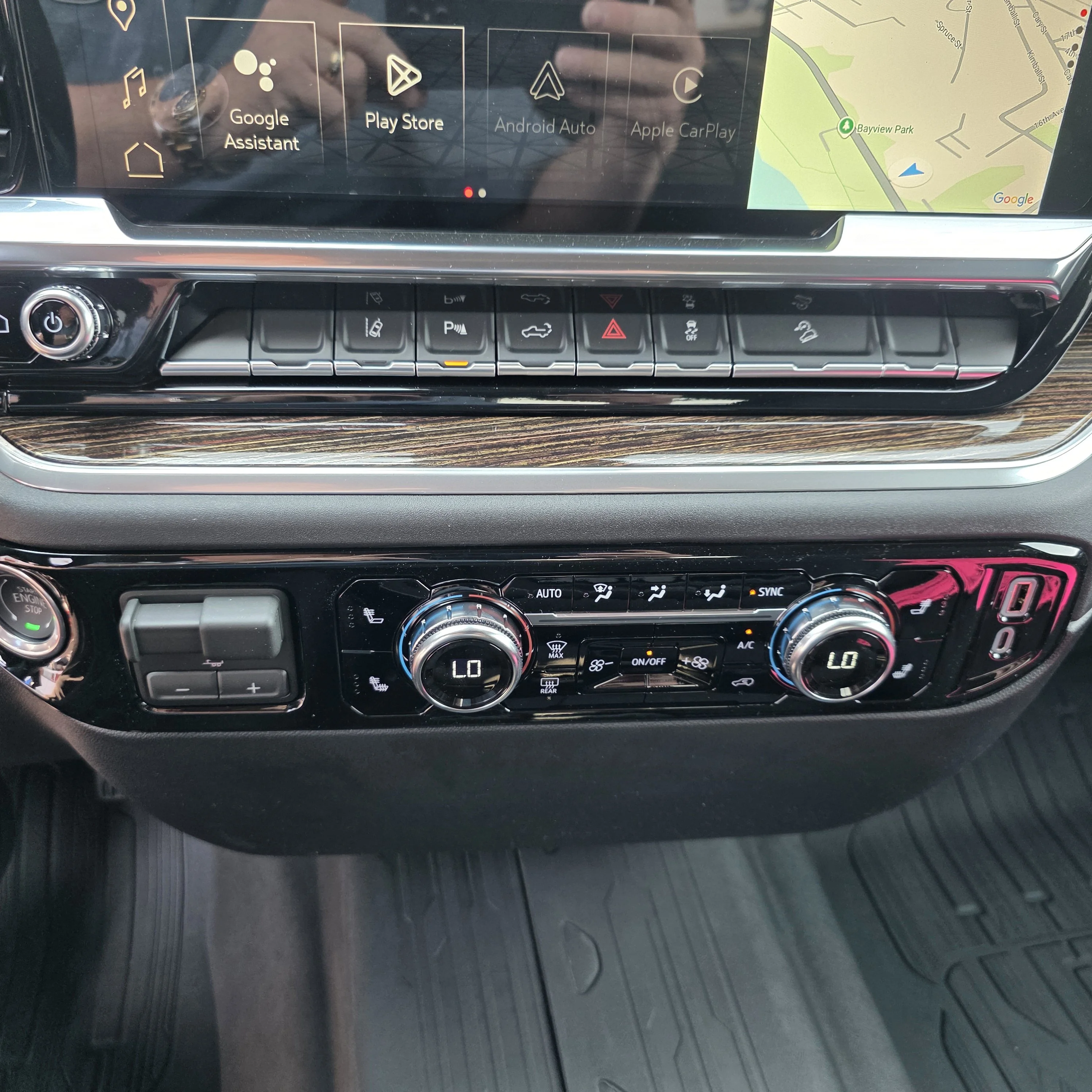 2026 GMC Sierra 3500HD SLE - Photo 11