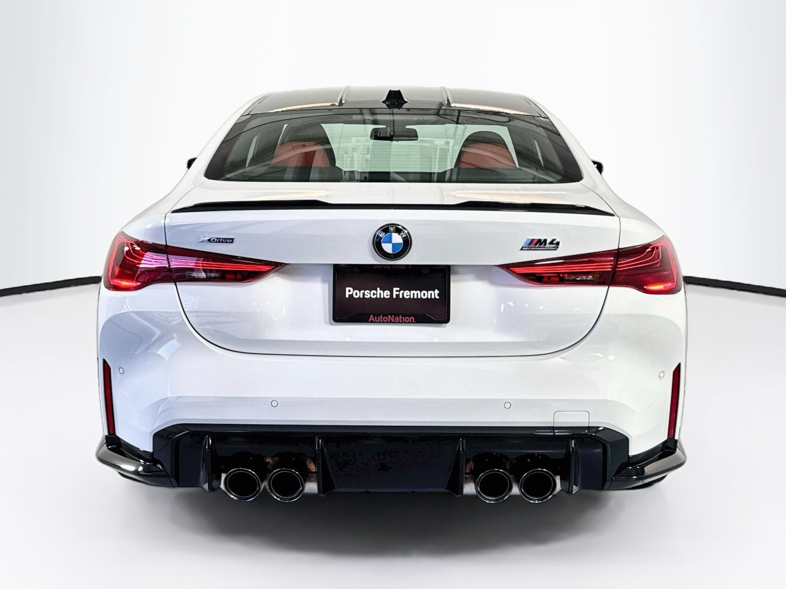 Used 2026 Alpine White BMW Competition xDrive image 10