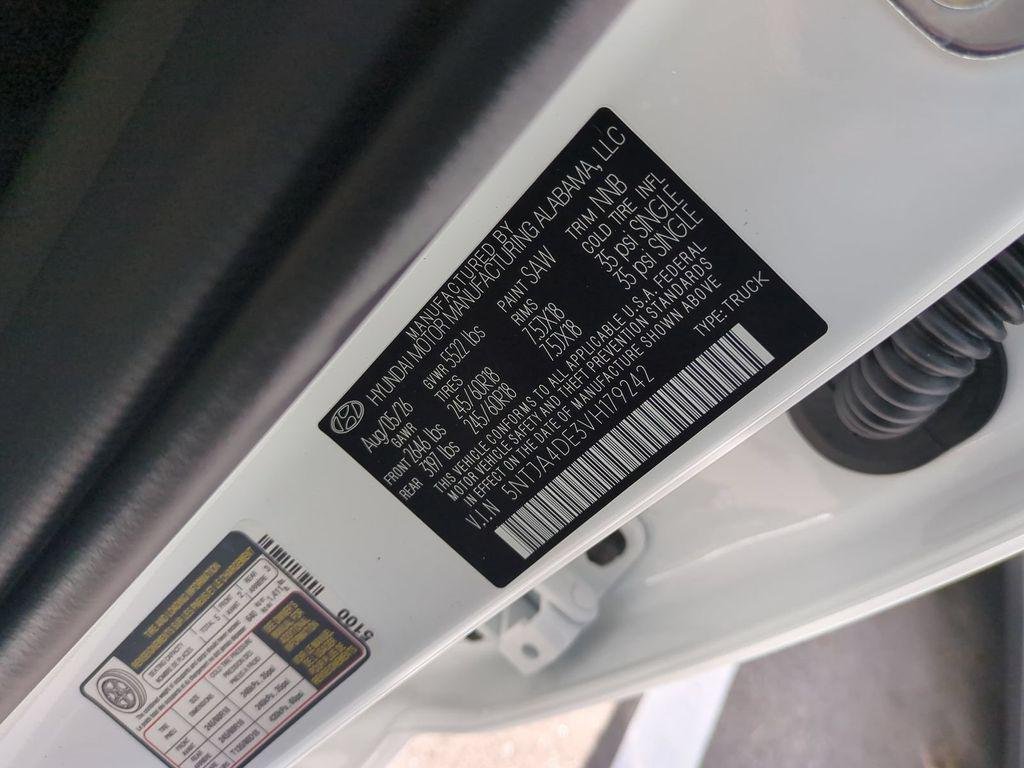 New 2027 White Hyundai SE FWD image 36