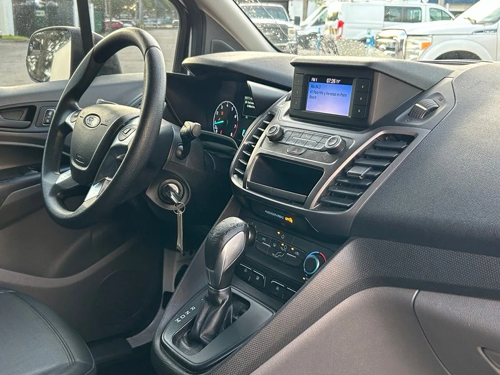 Used 2019 Frozen White Ford XL image 23