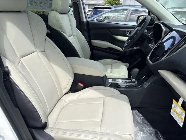 New 2026 CRYSTAL WHITE PEARL Subaru Limited 7-Passenger image 25