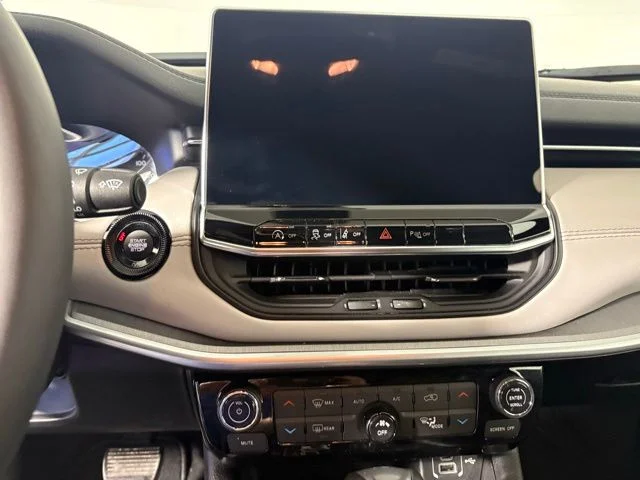 Used 2024 Blue Jeep Limited image 28
