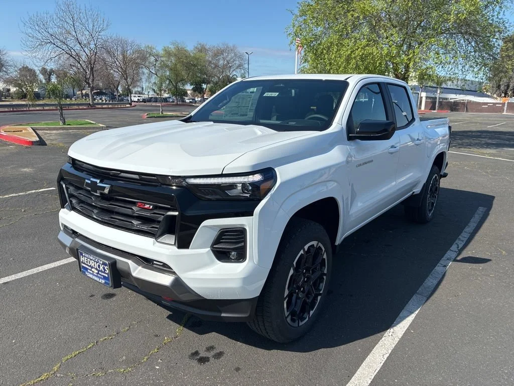 2026 Chevrolet Colorado Z71 - Photo 7