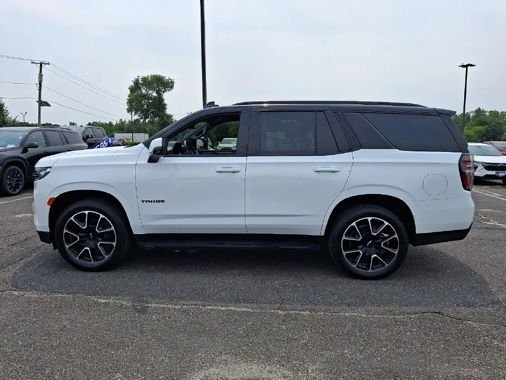 Used 2024 Summit White Chevrolet RST image 7