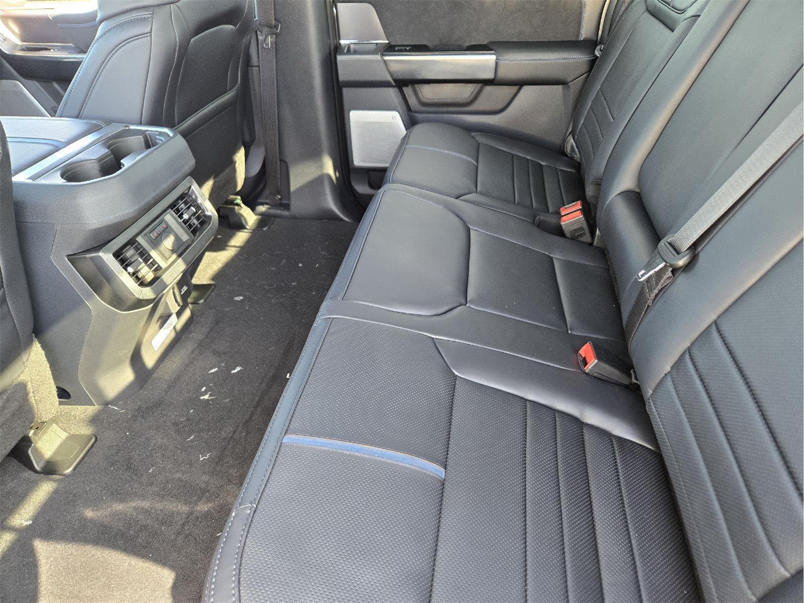 New 2026 Carbonized Gray Metallic Ford F-250® Platinum® image 18