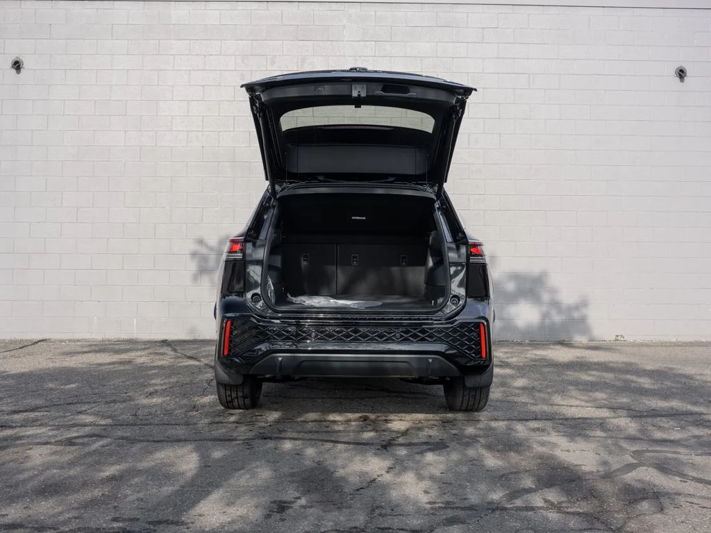 New 2026 Deep Black Pearl Volkswagen 2.0T SEL R-Line Turbo image 6