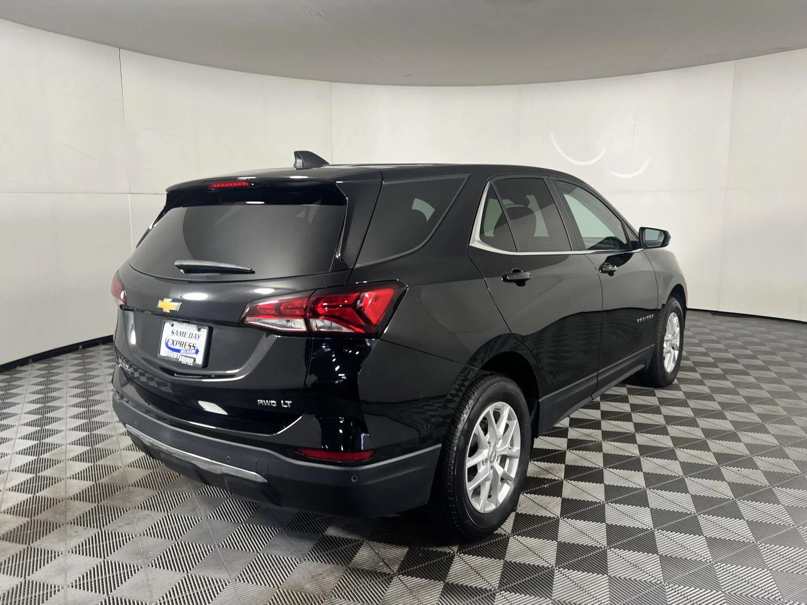 Used 2024 Mosaic Black Metallic Chevrolet LT image 23