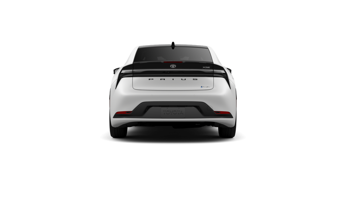 New 2027 Wind Chill Pearl Toyota XSE Premium image 8