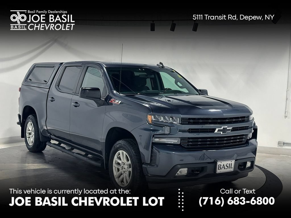 Used 2022 SHADOW GRAY METALLIC Chevrolet RST image 1
