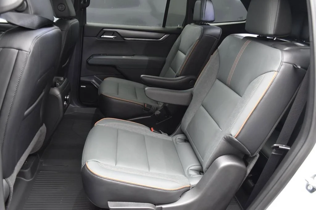 2026 GMC Acadia AT4 - Photo 29