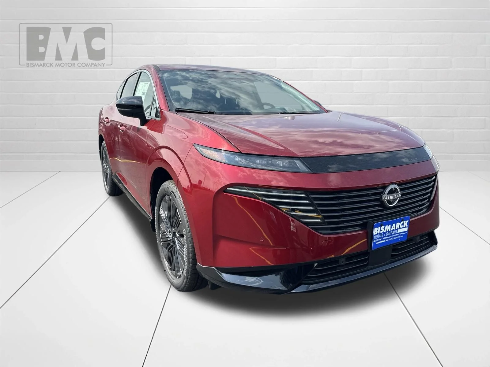 New 2026 Scarlet Ember Tintcoat Nissan Platinum image 2