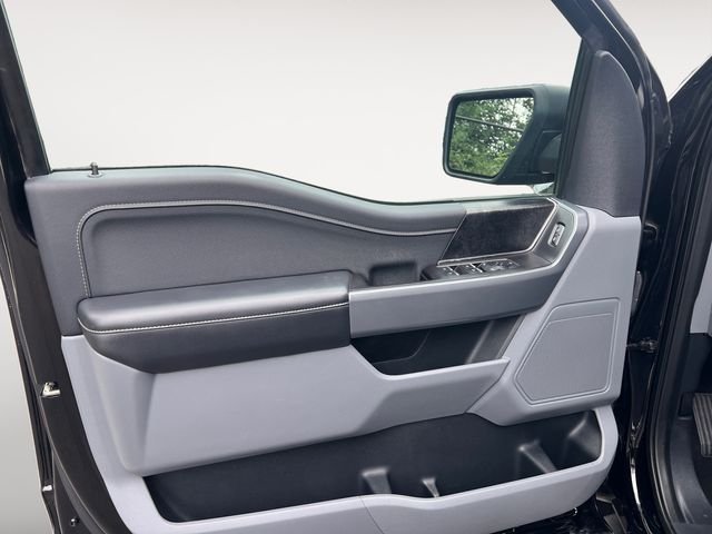 Used 2021 Black Metallic Ford XLT image 10