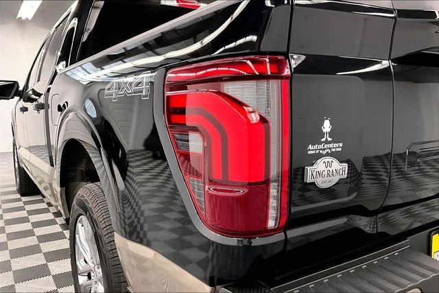 Used 2025 Agate Black Metallic Ford King Ranch image 38