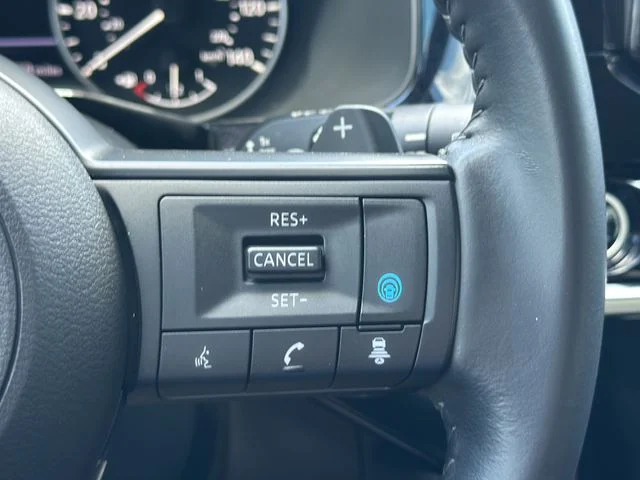 Used 2024 Gray Nissan SV image 18