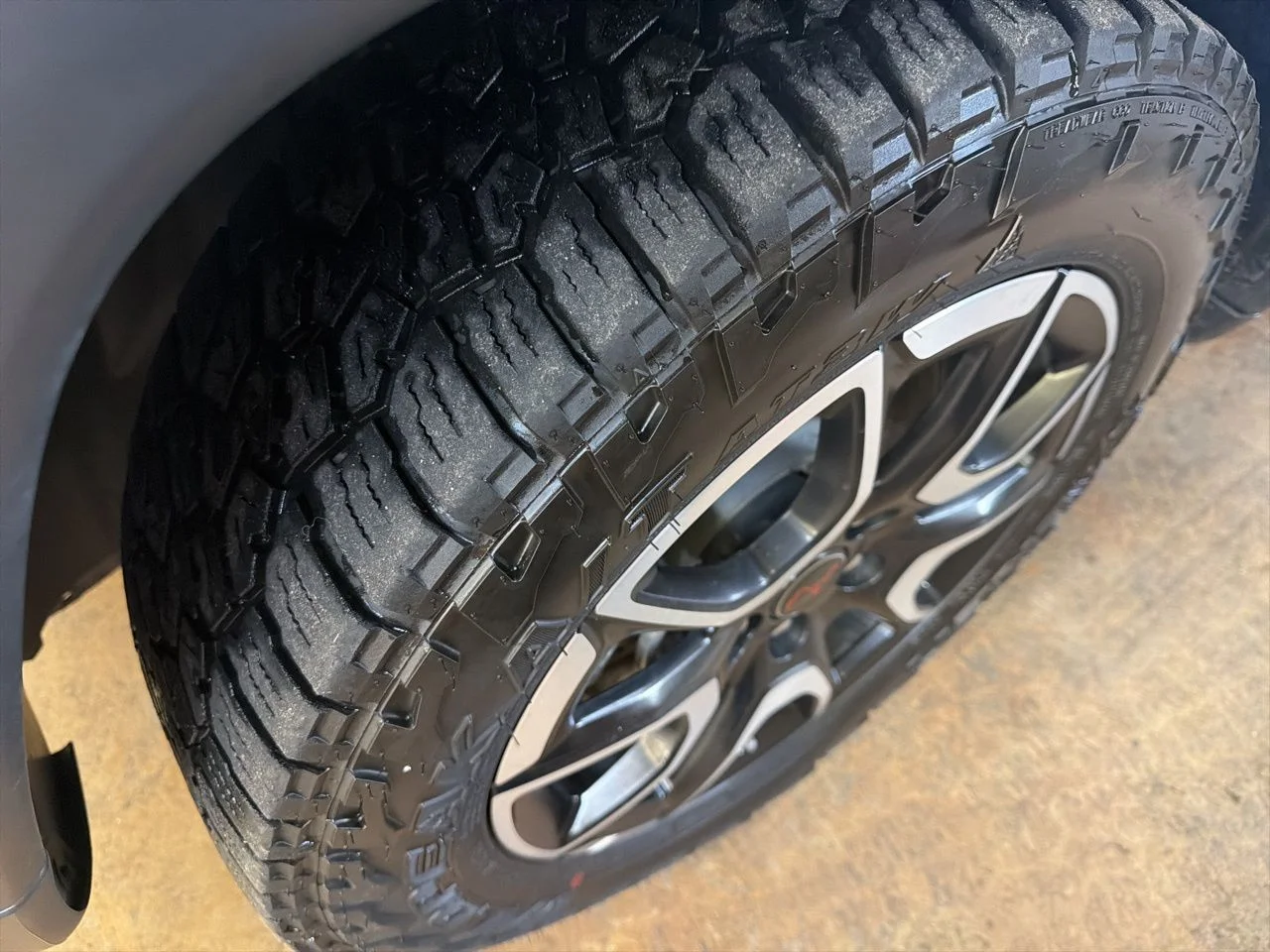 Used 2025 Silver Jeep Trailhawk image 11