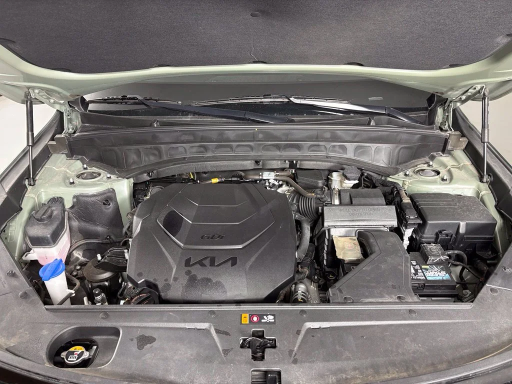 Used 2024 Green Kia EX X-Line image 46