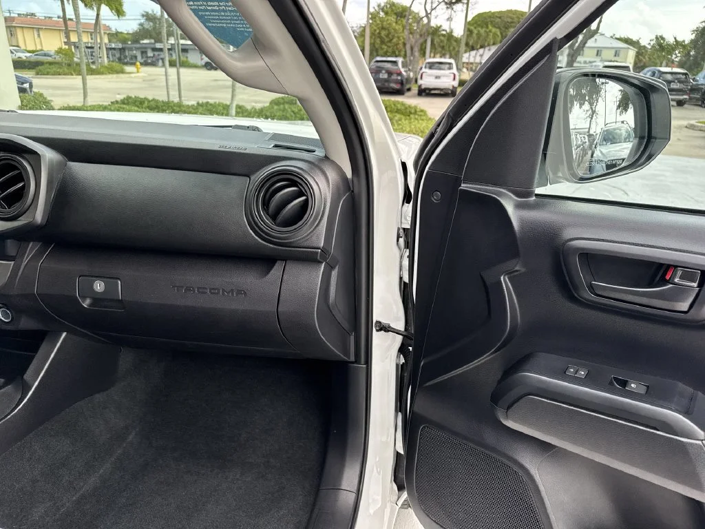Used 2020 Super White Toyota SR image 21